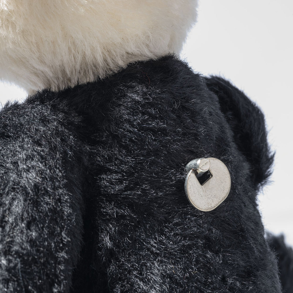 Steiff James Bond Teddy Bear (Dr. No)