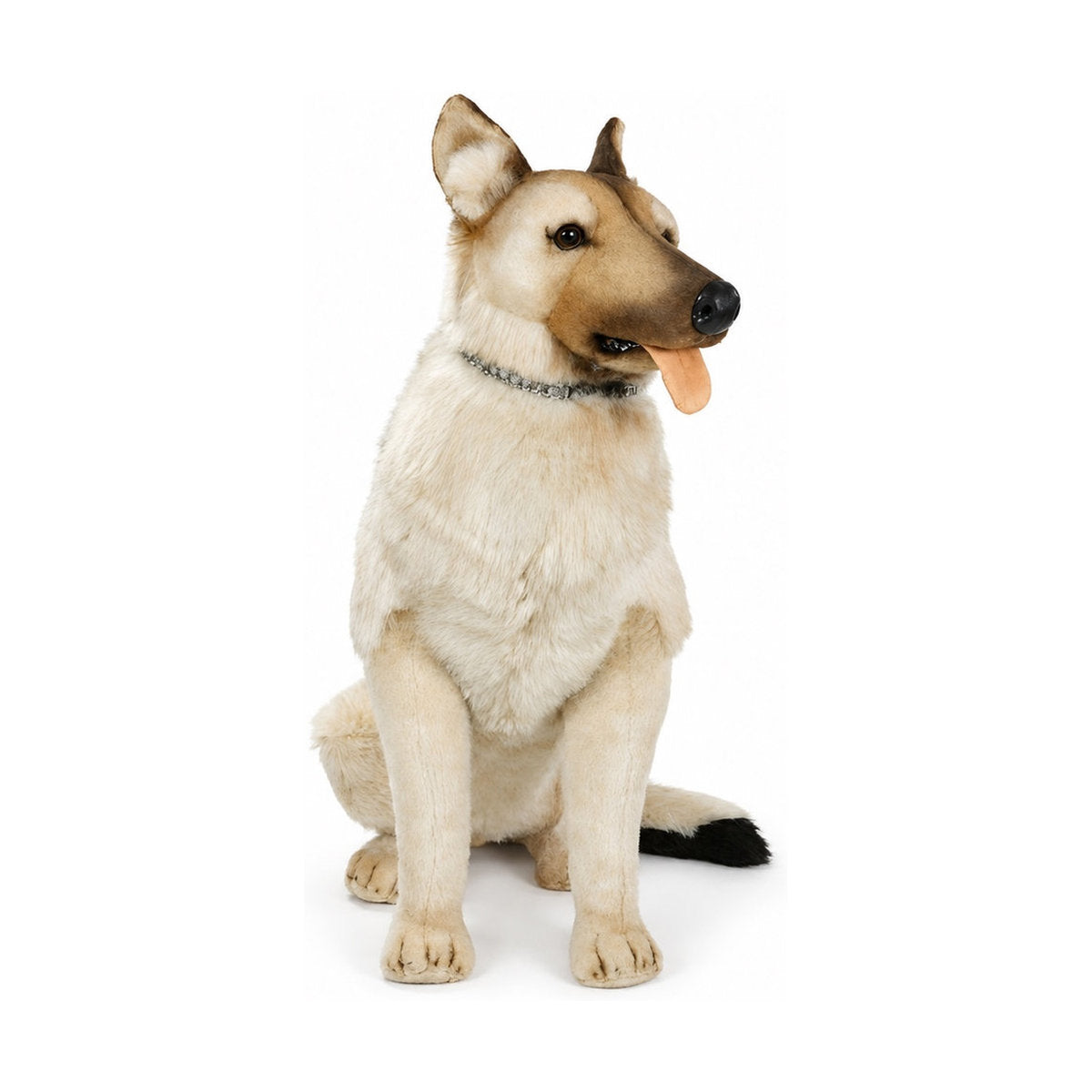 PIUTRE-2222 pose:sitting